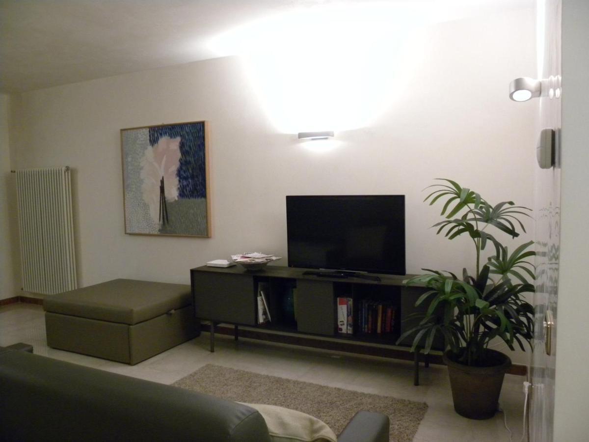 Portico Oscuro Deluxe Apartment - Centro Citta Тревизо Экстерьер фото
